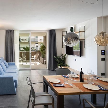 Aris Apartments & Sky Pool - Tonelli Hotels - Adult Friendly Riva del Garda Kültér fotó
