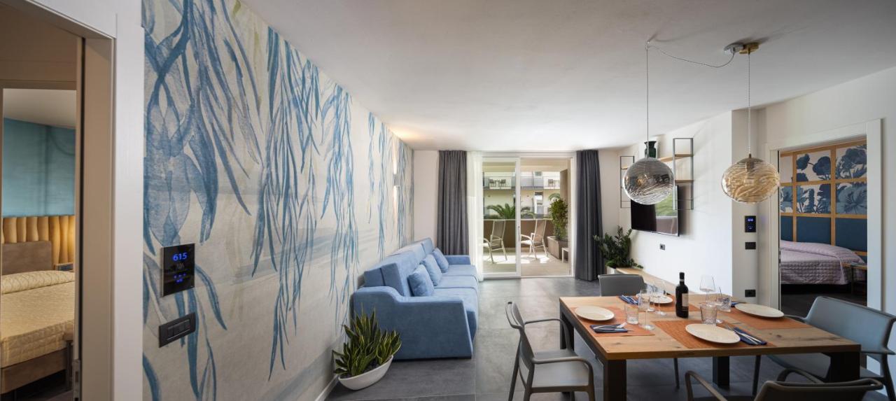 Aris Apartments & Sky Pool - Tonelli Hotels - Adult Friendly Riva del Garda Kültér fotó