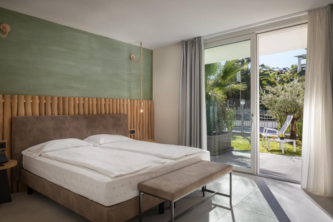 Aris Apartments & Sky Pool - Tonelli Hotels - Adult Friendly Riva del Garda Szoba fotó